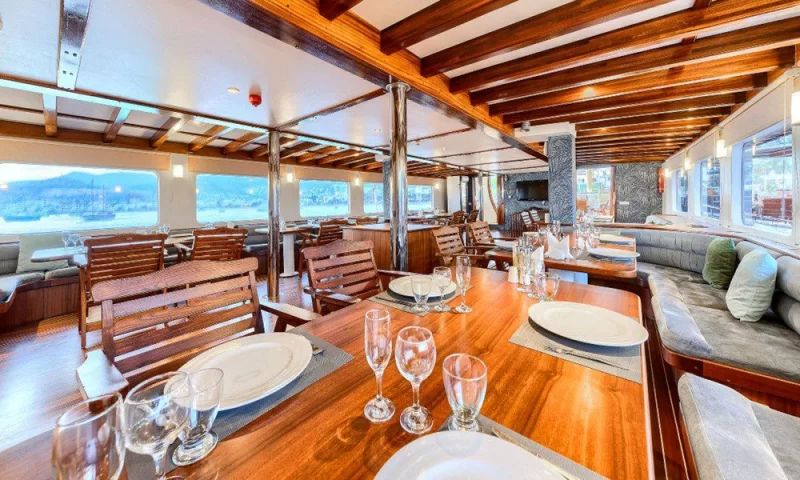 Love Boat Charter