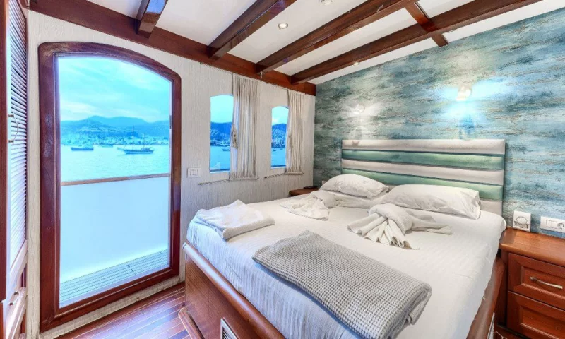 Love Boat Charter