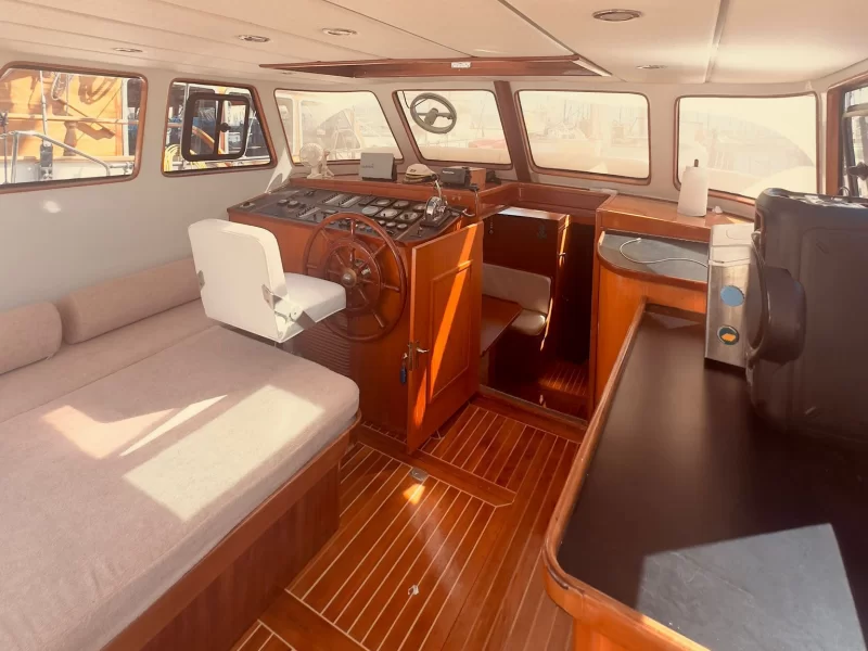 Sueno Charter