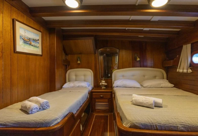Serenad Charter