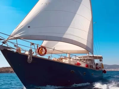 Sueno Charter